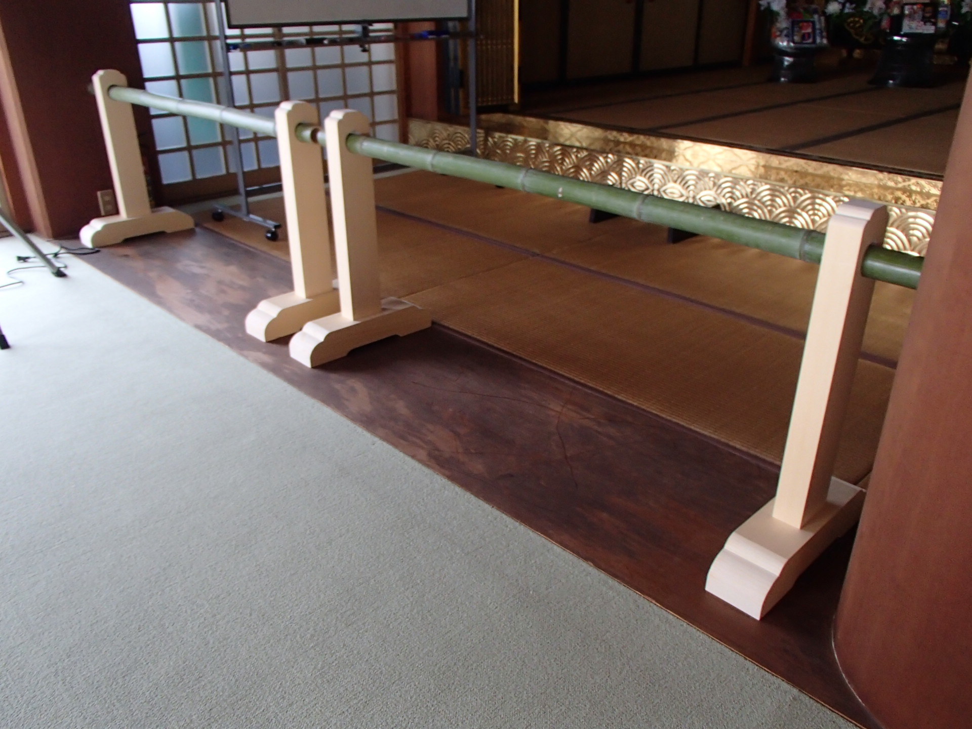 本堂内 結界 天峰建設